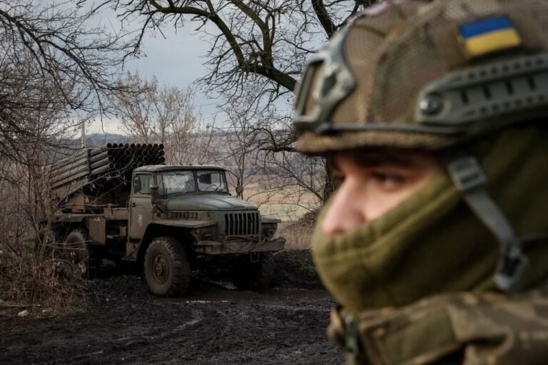 Russia launched an overwhelming stance, a series of challenges besieged Ukraine 0